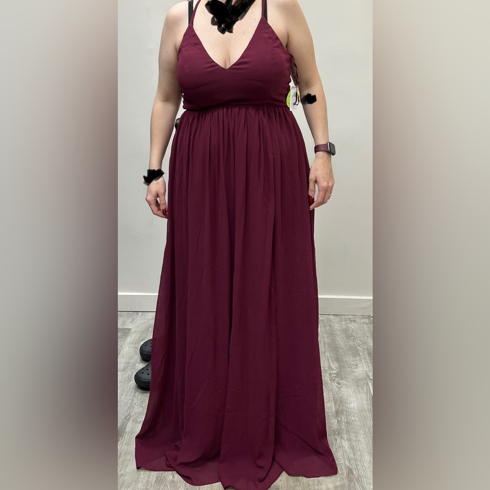 XL burgundy dress from Windsor.  Brand new with tags. Bought on 5/28/2022